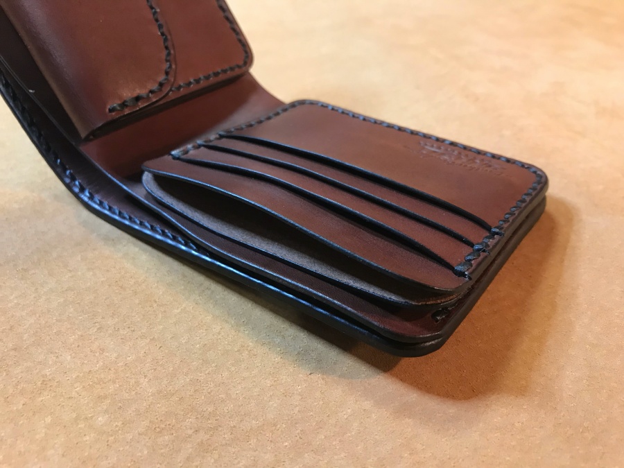 2つ折革財布