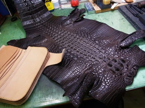 leather-1280-1 クロコダイルウォレット